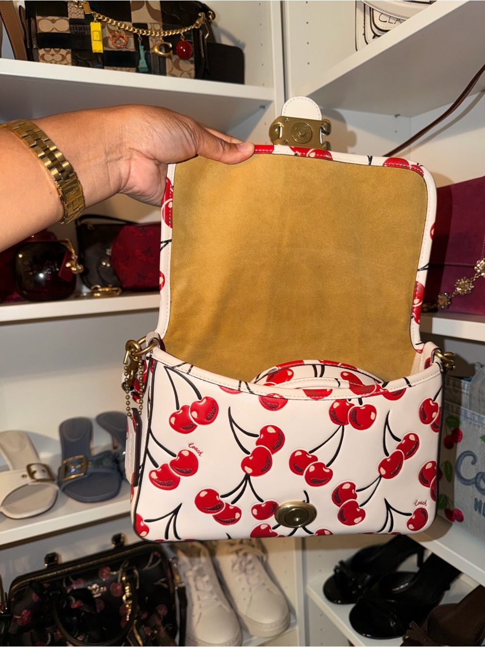 Coach Soft Tabby Leather Shoulder Bag in Cherry Print Chalk Red CA110 Preowned - Picture 7 of 14